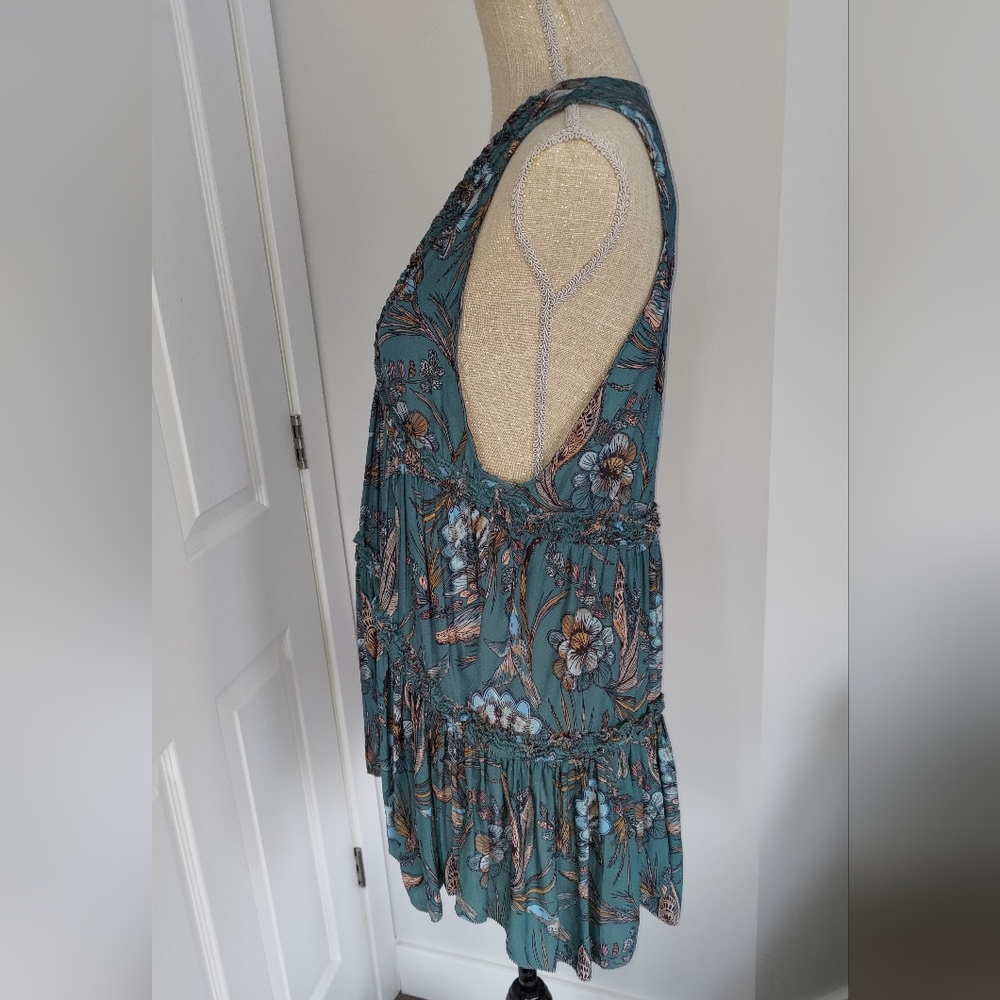 Floral V-Neck Sleeveless Peplum Top - Teal - Picture 4 of 4